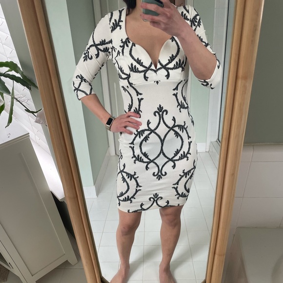 Formal white patterned dress from Anna Grace - Picture 1 of 7